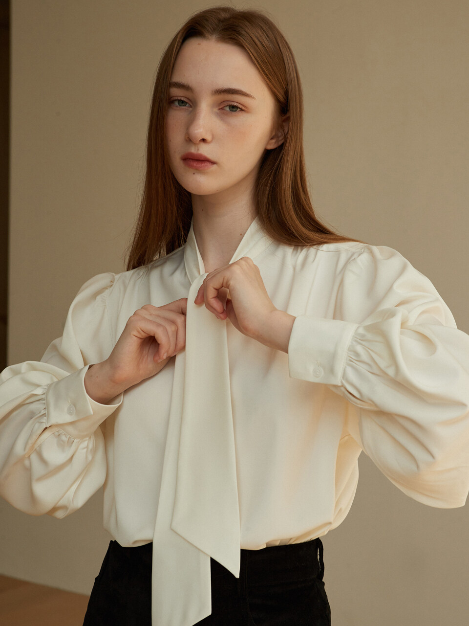EIGHT DAYS A WEEK Tie Blouse