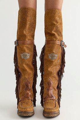 El Vaquero Drifter Embossed Tall Moc Boots