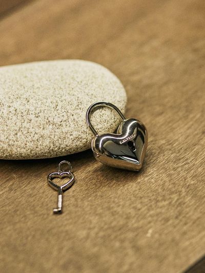 ELBATEGEV Return Key Ring Silver