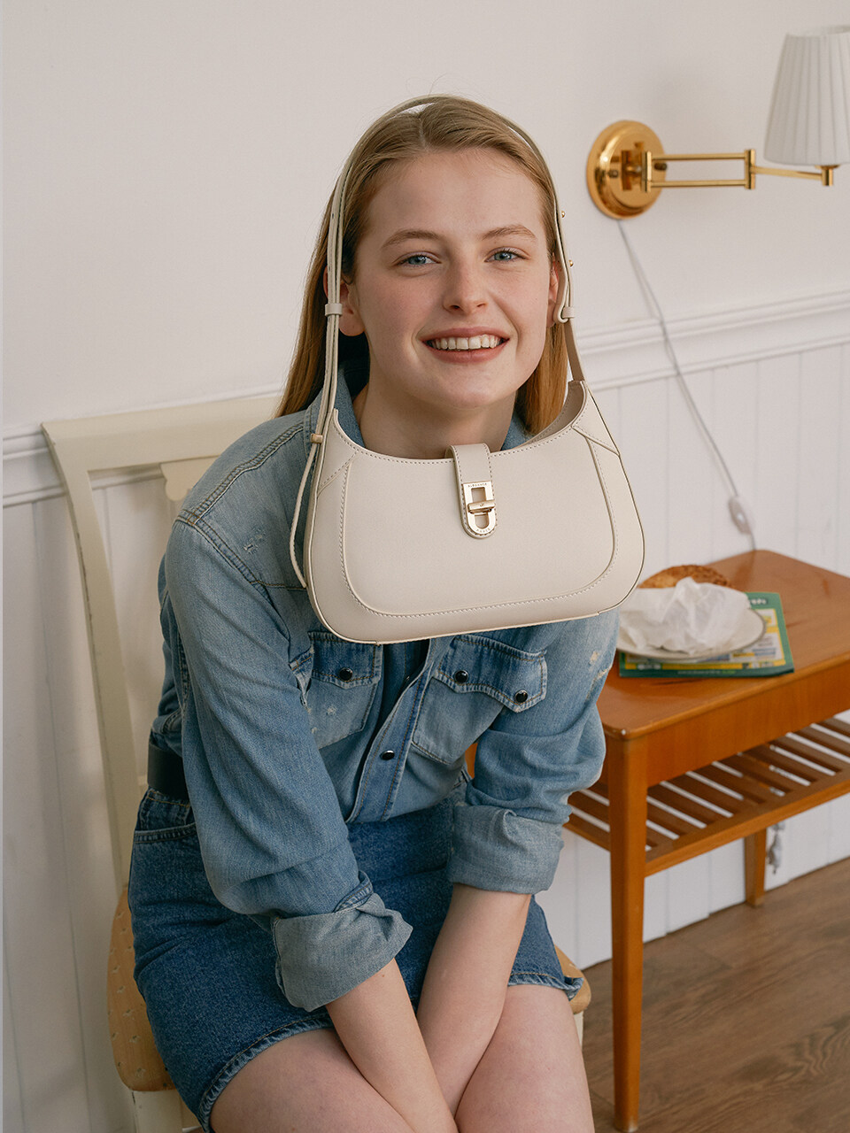 ELEGANCE PARIS Boni Ruseller Shoulder Bag - Cream White (OPFH011H)