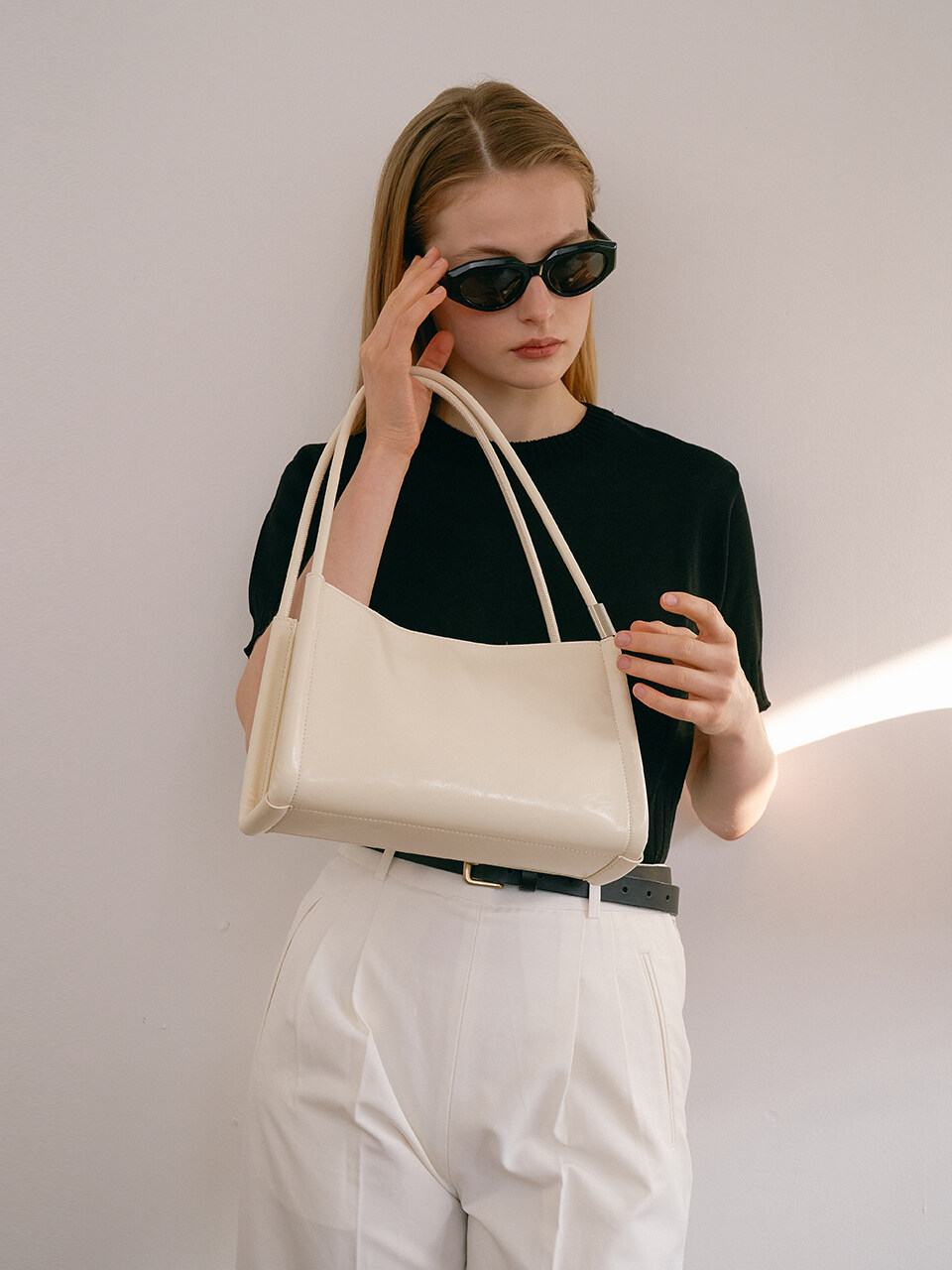ELEGANCE PARIS Foi Shoulder Bag_Vanilla Ice