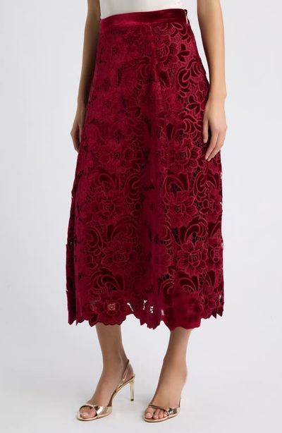 Elie Tahari Elie Tahari The Elliana Floral Lace Velvet Skirt