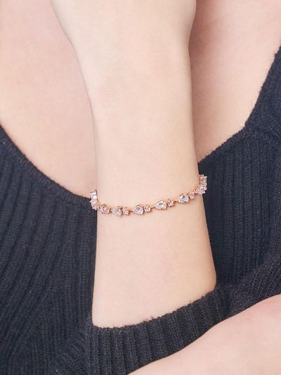 ELLE Jewelry 14k Gold-Plated Delicate Double Leaf Bracelet (ELBRBB086)