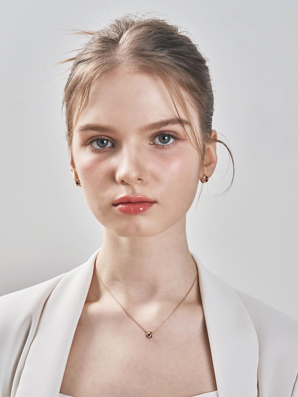 ELLE Jewelry 14K Gold Plated Ruby Flower Simple Necklace (ELBRNN222)