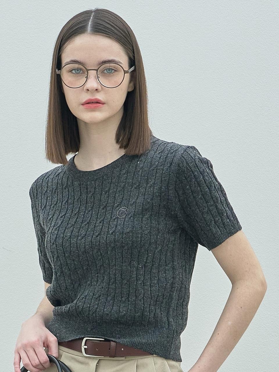 ELLIOTI Cable Half Knit Ts_Charcoal