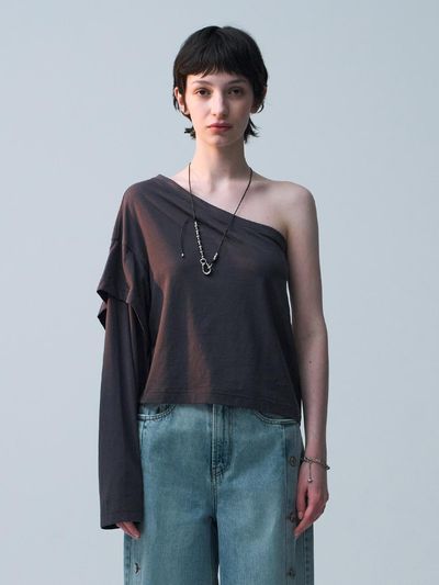 ellonarc Unbalanced Off-Shoulder T-Shirt_Charcoal