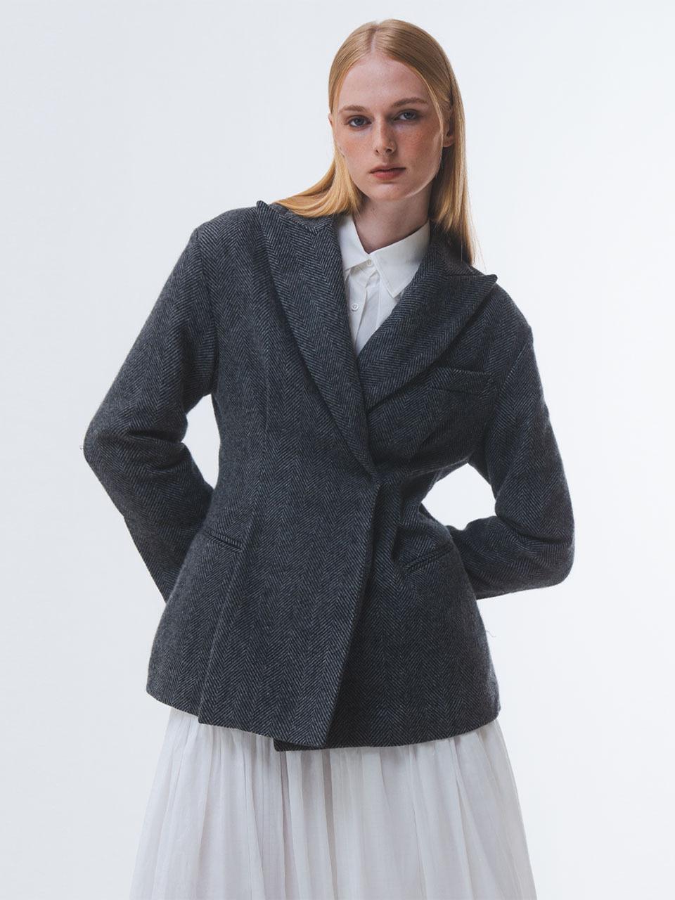 Emin & Paul Herringbone Cinched Illusion Cropped Blazer [Grey]
