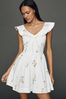 reagan floral embroidered cotton dress Amazon.com: En Saison Women's Reagan Midi Dress, Sage, Green, Floral, S :  Clothing, Shoes & Jewelry