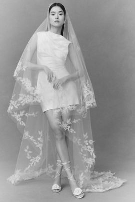 Enaura 3D Floral Cathedral Veil