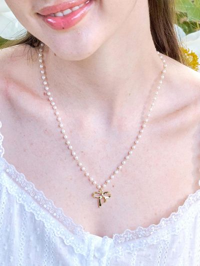 ENGBROX lissom ribbon pearl necklace