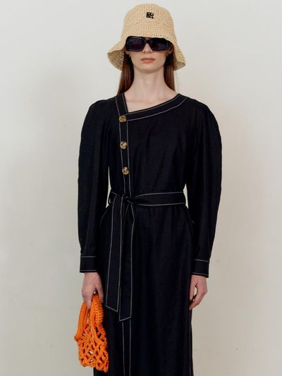 Enor Stitch Belted Dress_Black