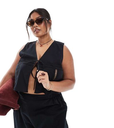 Esmee Curve Esmee Curve Exclusive lace panel vest in black - part of a set