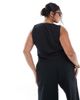 Esmee Curve Esmee Curve Exclusive lace panel vest in black - part of a set - 4