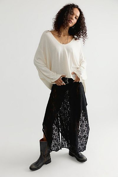 ESTHE ESTHE Trapeze Lace Sheer Midi Skirt