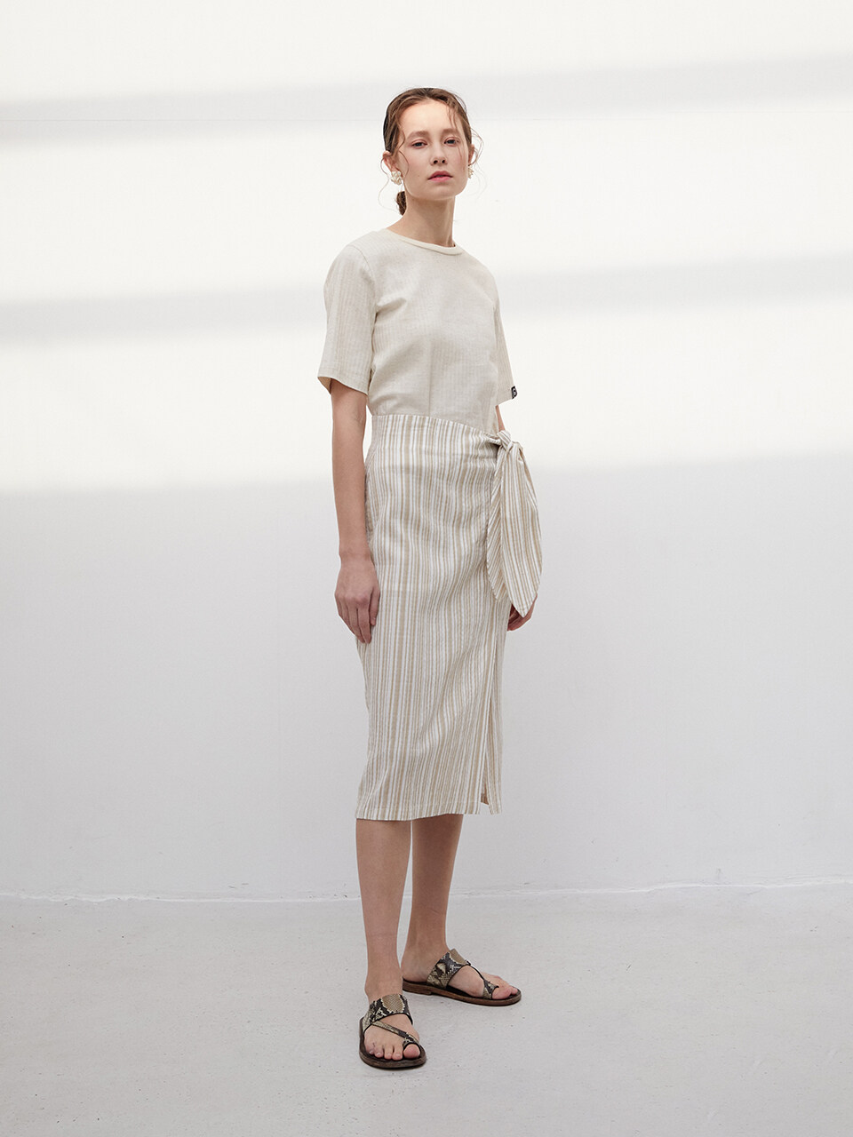 Et demain Premiun Modal Stripe Twist Ribbon Skirt