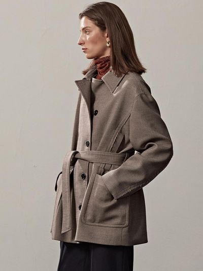 ETCH BELTED OVERSIZED HALF COAT JACKET(BEIGE)