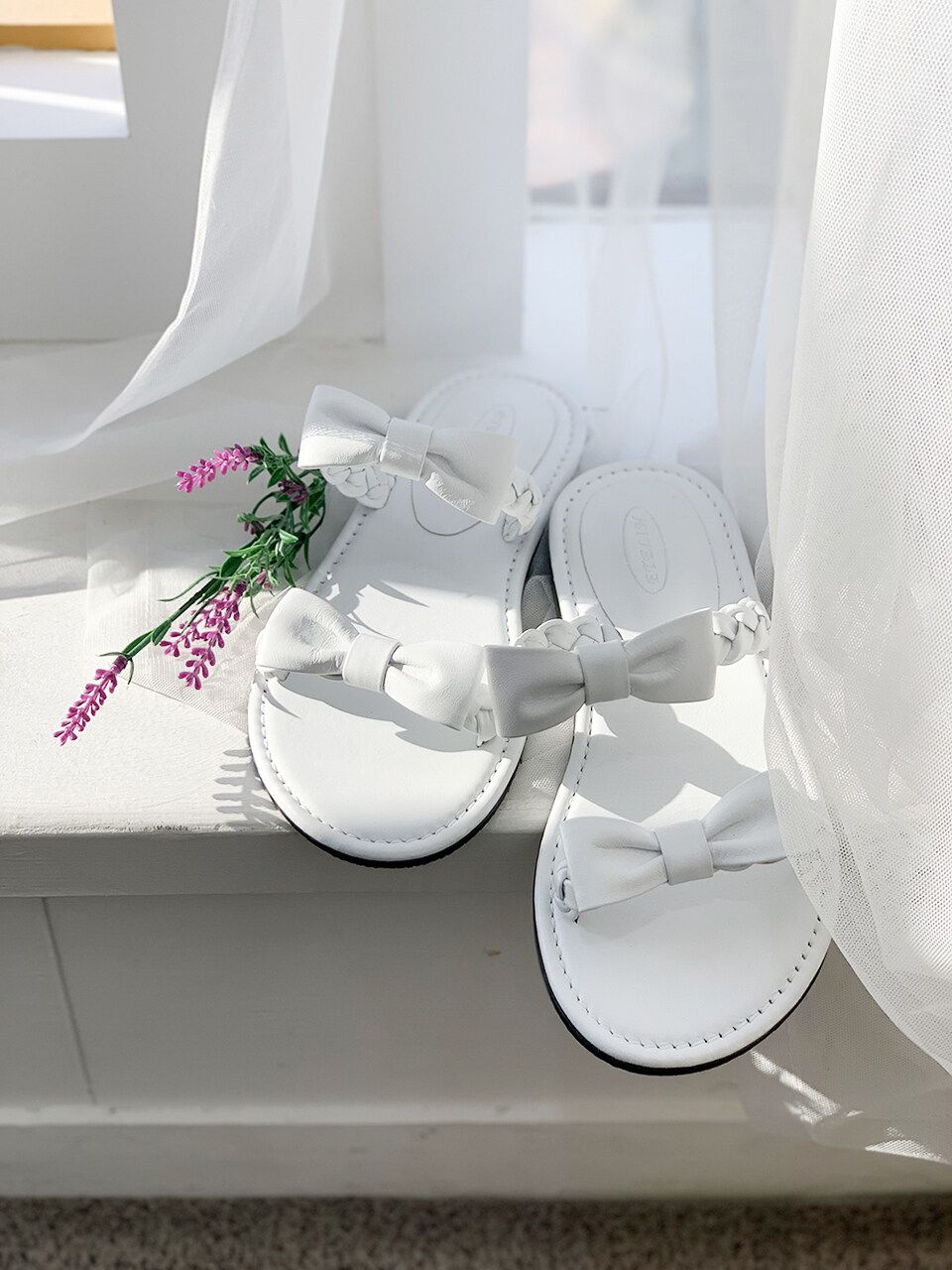 ETELIN Barbee Ribbon Braids Strap Sandals White