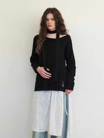 ETMON Damaged Boucle Scarf Knit, Black