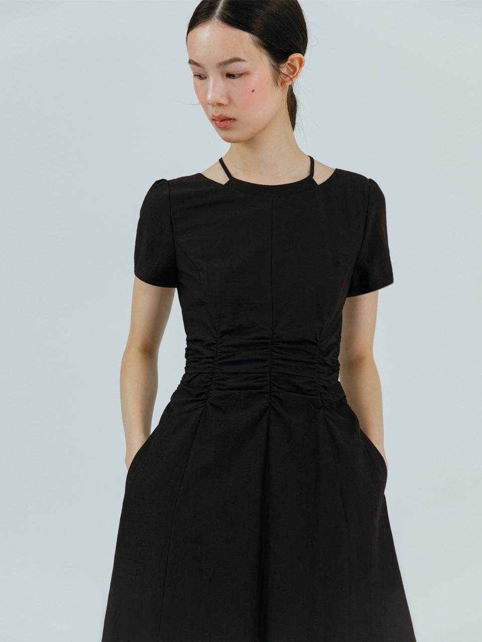 ETMON Double Neck Cut-Out Dress [Black]