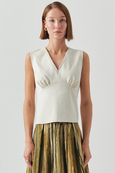 Exquise Exquise Baylor Sleeveless Knit Blouse