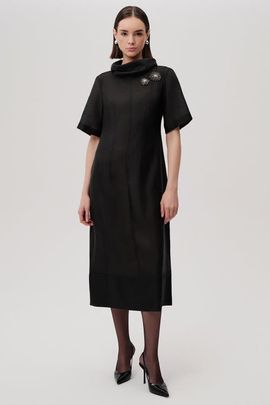 Exquise Dresses