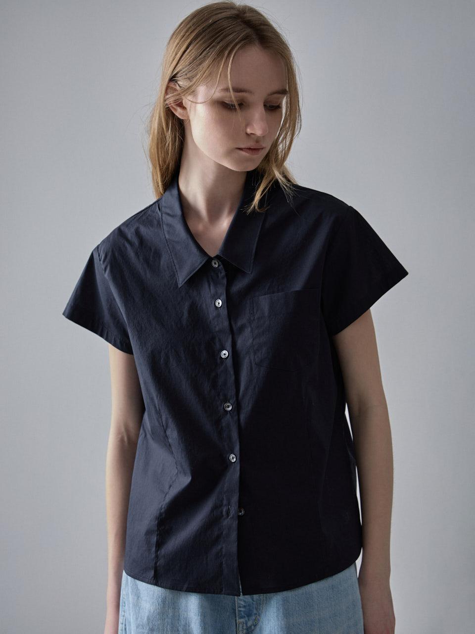 FACADE PATTERN Cotton Pintuck Half Shirt [Navy]
