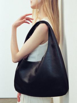 FACADE PATTERN East Shoulder Bag [Black]
