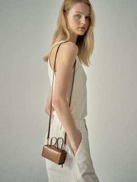 FACADE PATTERN Mini Pound Bag_Caramel