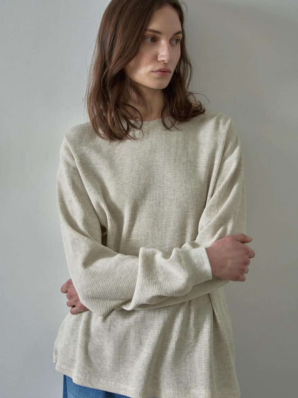 FACADE PATTERN Textured Long Sleeve T-shirt [4colors]