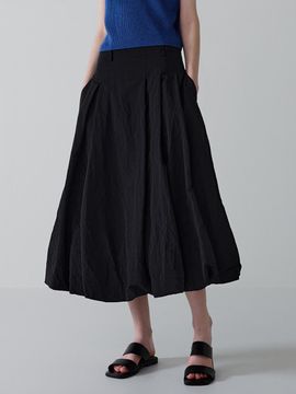 FACADE PATTERN Volume Nylon Skirt_Black