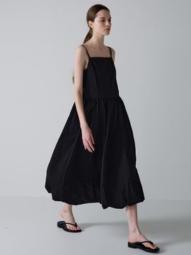FACADE PATTERN Volume Sleeveless Dress_Black