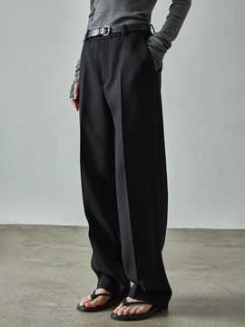 FACADE PATTERN Wool Blend Tapered Pants [Black]
