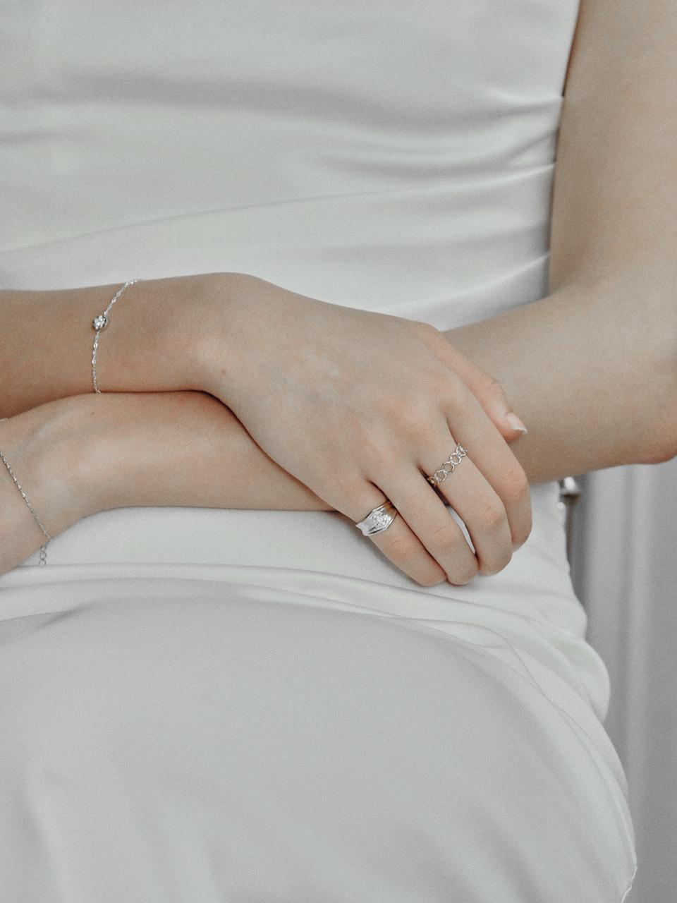FADEMINE twinkle coat of arms Ring