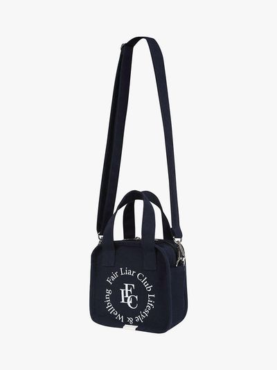 FAIRLIAR CLUB Convertible Minimalist Square Crossbody Bag [NAVY]