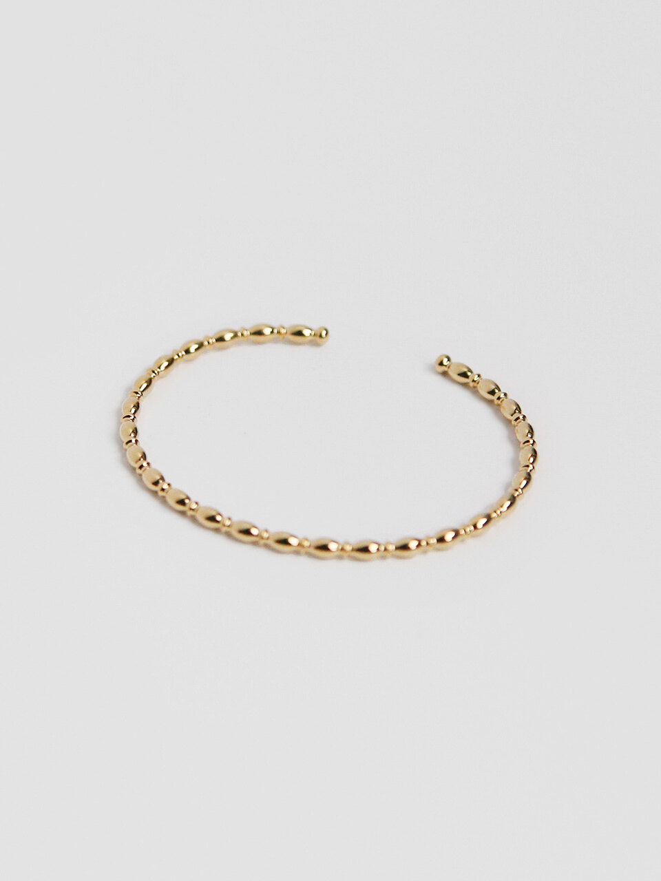 FANTASTIC PLANET Dotted line bangle (2colors)