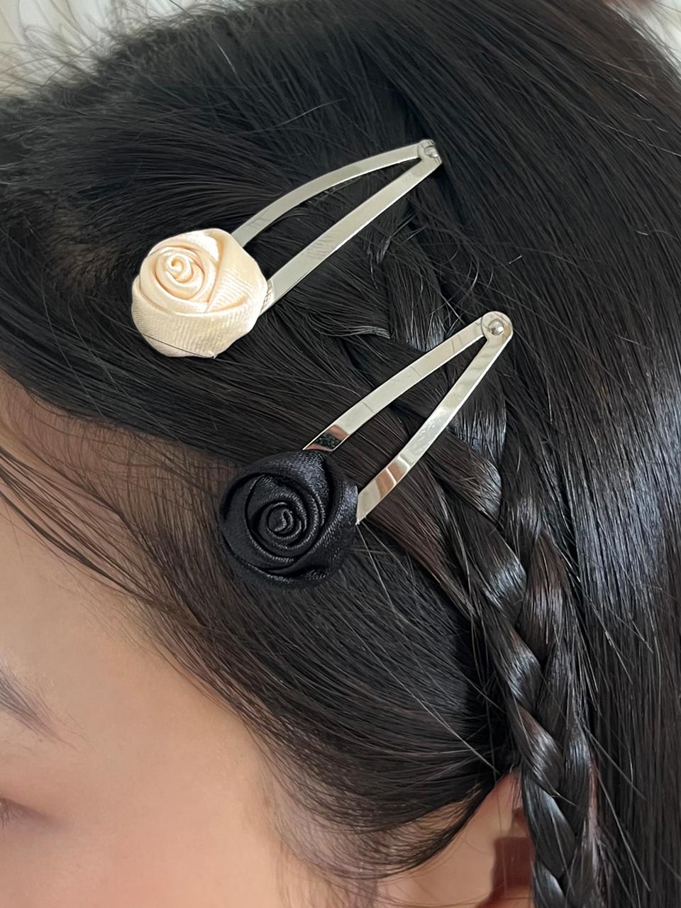 FANTASTIC PLANET Handmade Rosebud Daily Hair Pin