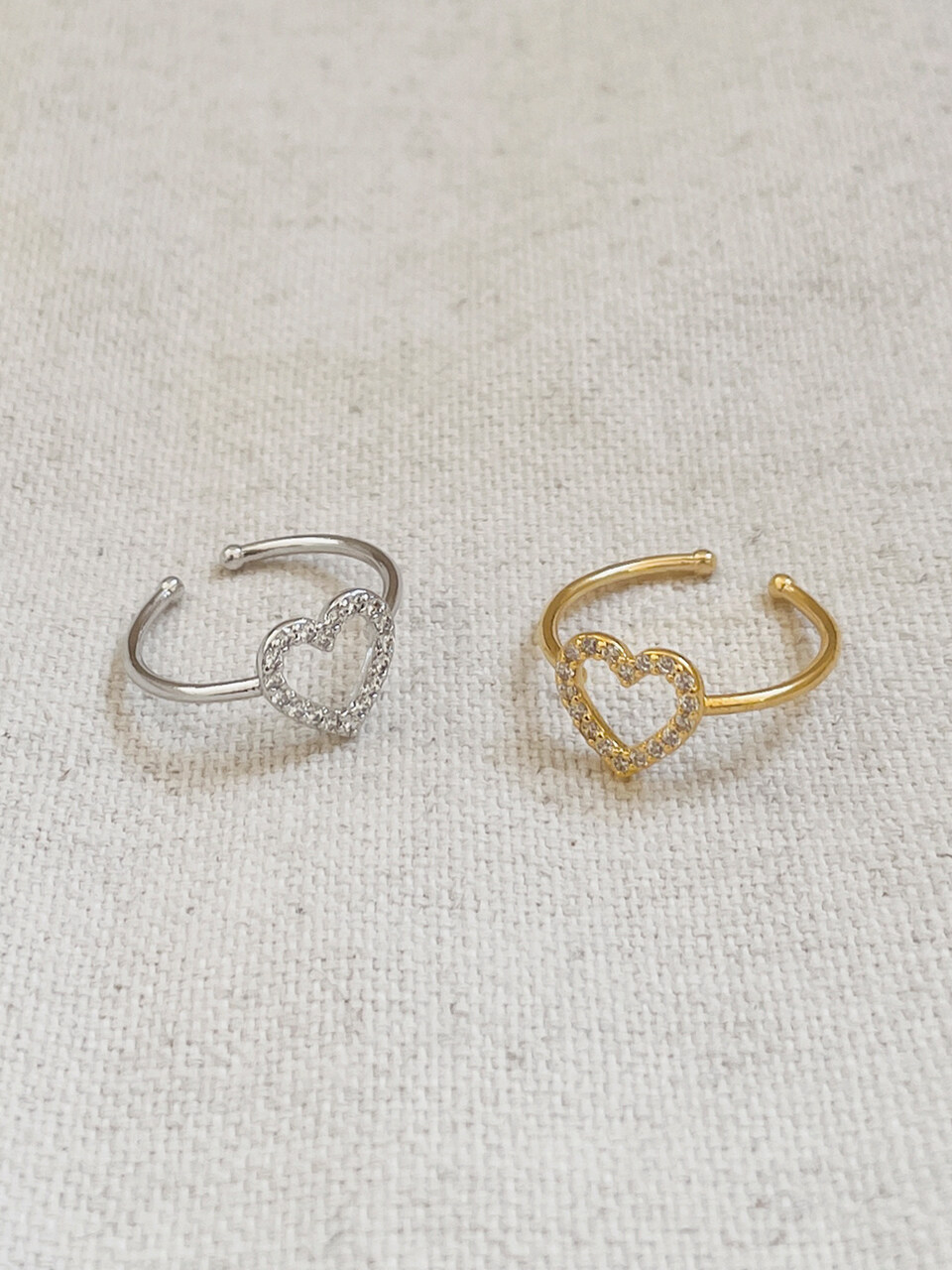 FANTASTIC PLANET Heart Cubic Ring (2 Colors)