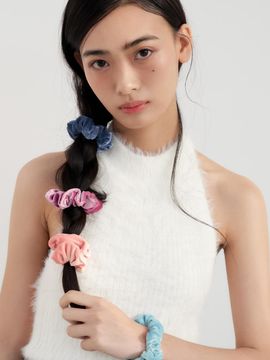 FANTASTIC PLANET Mini Velvet Dainty Hair Scrunchie