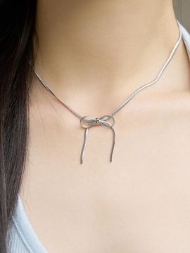 FANTASTIC PLANET Point Ribbon Embossed Texture Chain Necklace