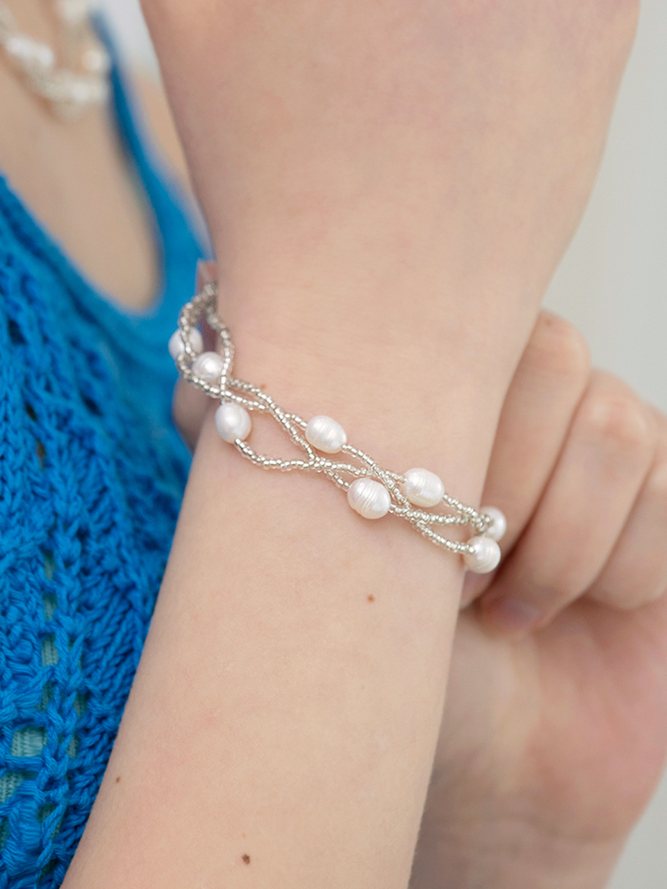 FANTASTIC PLANET Pure Beads Pearl Bracelet
