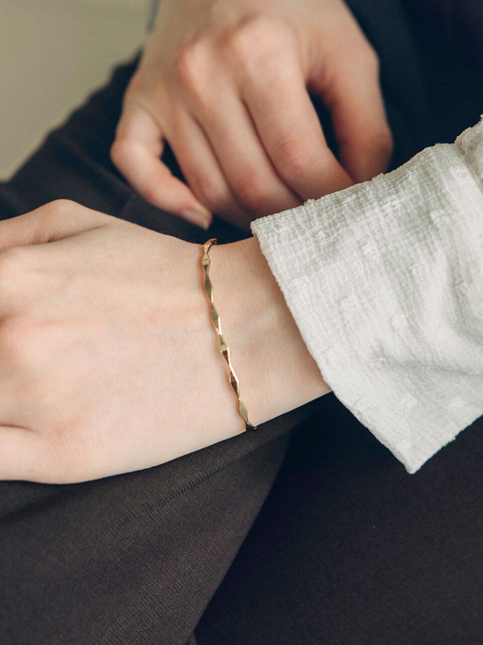 FANTASTIC PLANET Rhombus bangle (2colors)