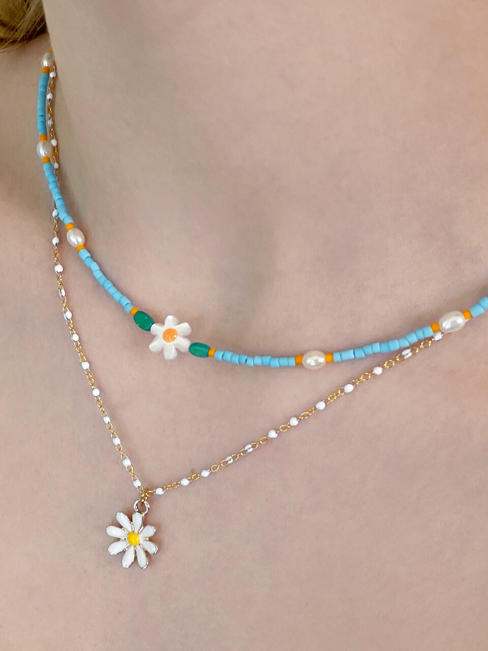 FANTASTIC PLANET Summer Daisy Necklace