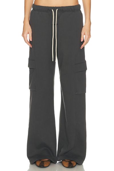 Fear of God ESSENTIALS Fear of God ESSENTIALS Cargo Relaxed Sweatpant