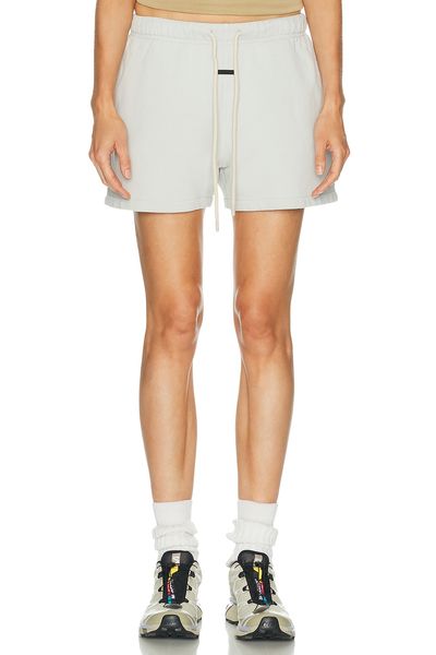 Fear of God ESSENTIALS Fear of God ESSENTIALS Classic Fit Short