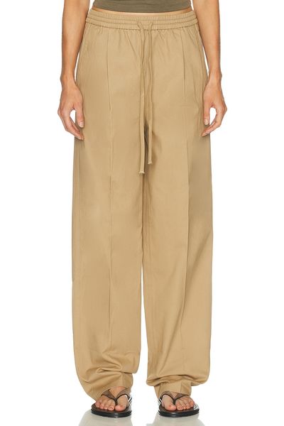 Fear of God ESSENTIALS Fear of God ESSENTIALS Pleat Front Drawstring Pant