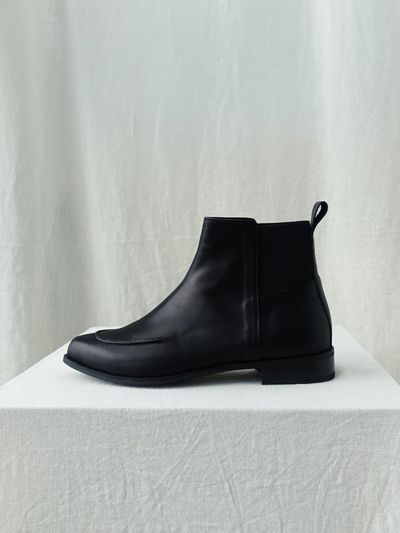 february second French Chelsea Boots Black