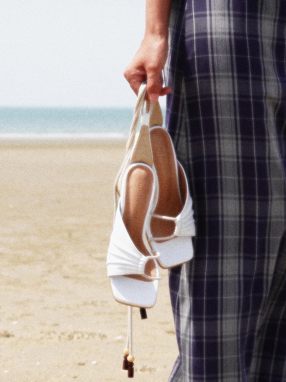 february second Wood Ball Ankle Strap White