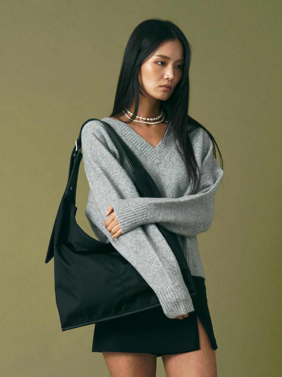 FELLO Lightweight Nylon Versatile Bag [Black]
