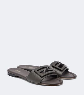 Fendi Fendi Baguette leather slides