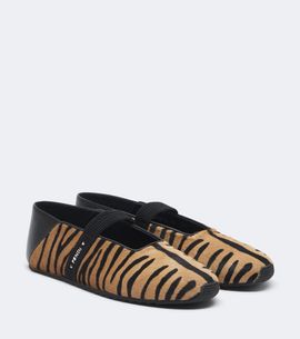 Fendi Fendi Fendi Academia calf hair ballet flats
